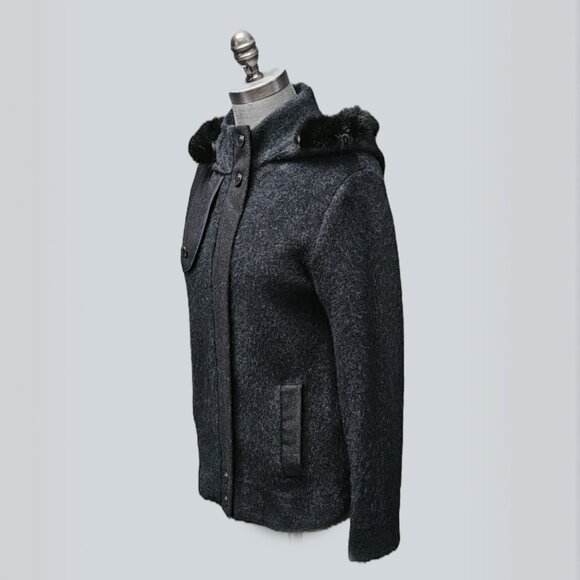 Merinomink Jacket with Possum Fur Trim - Picture 2 of 5